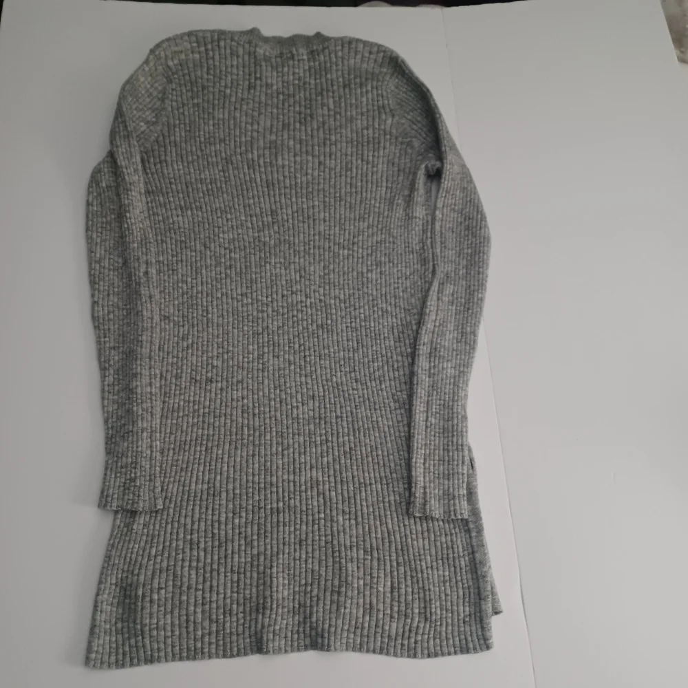 Mossimo Gray V Neck Long Tunic Sweater Sz XXL